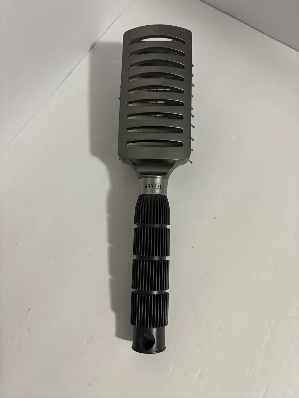 T3 Free Flow Vent Brush Blow Dry Styling Detangling Hair Brush Professional NEW